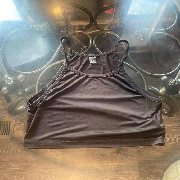 Black Crop Top - Picture 1 of 2